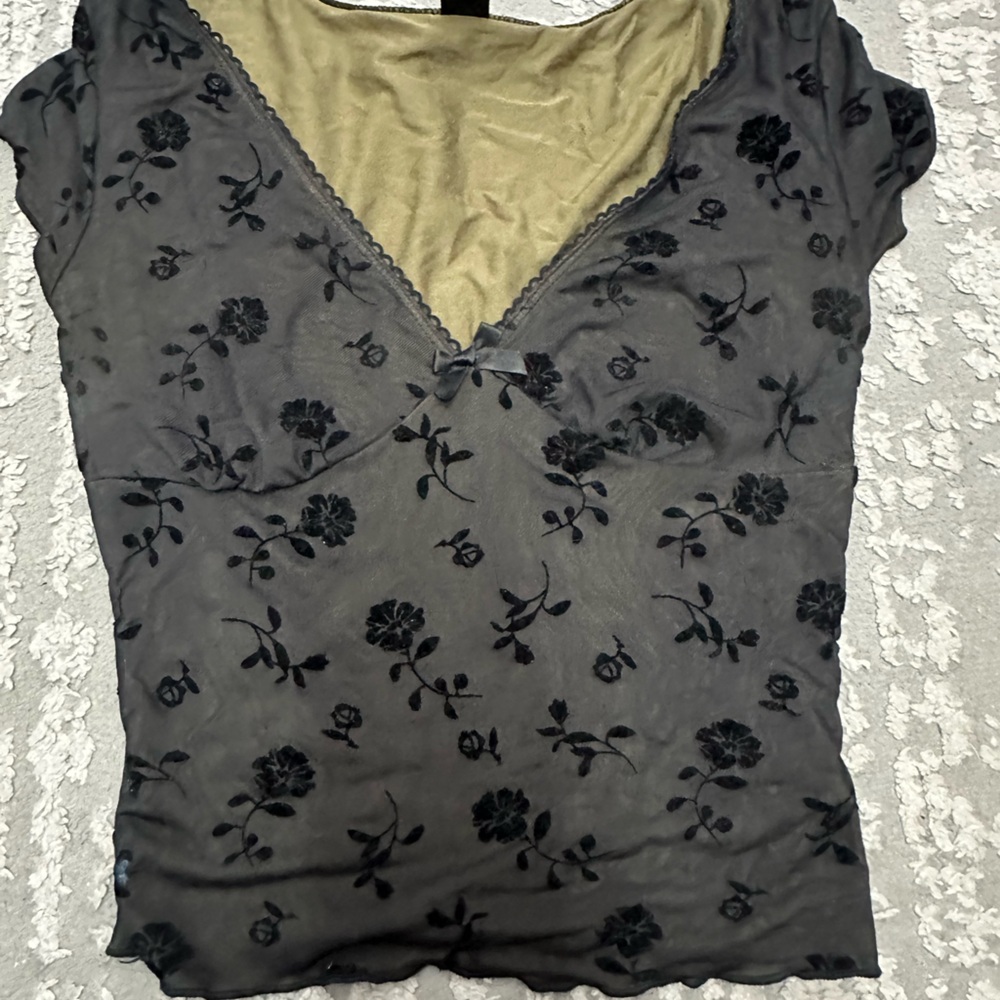 Elegant Black Floral Women's Shirt